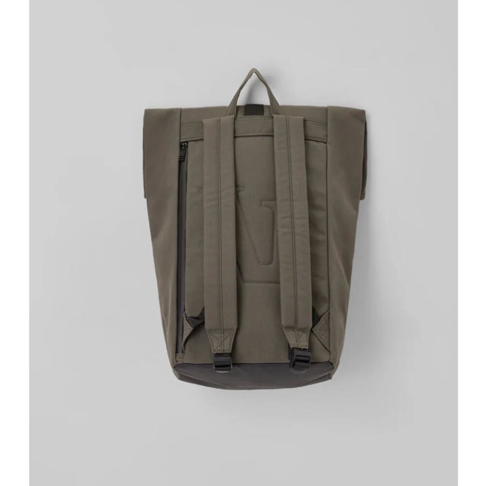 VUORI Balsam Backpack NWT - Picture 2 of 6